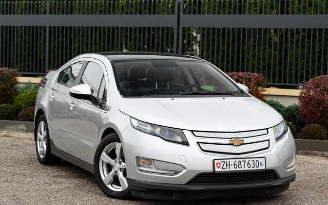 Chevrolet Volt cena 47777 przebieg: 143000, rok produkcji 2014 z Bytów małe 781